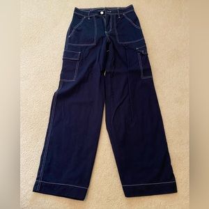 Forever 21 cargo pants, size M, navy blue, never worn